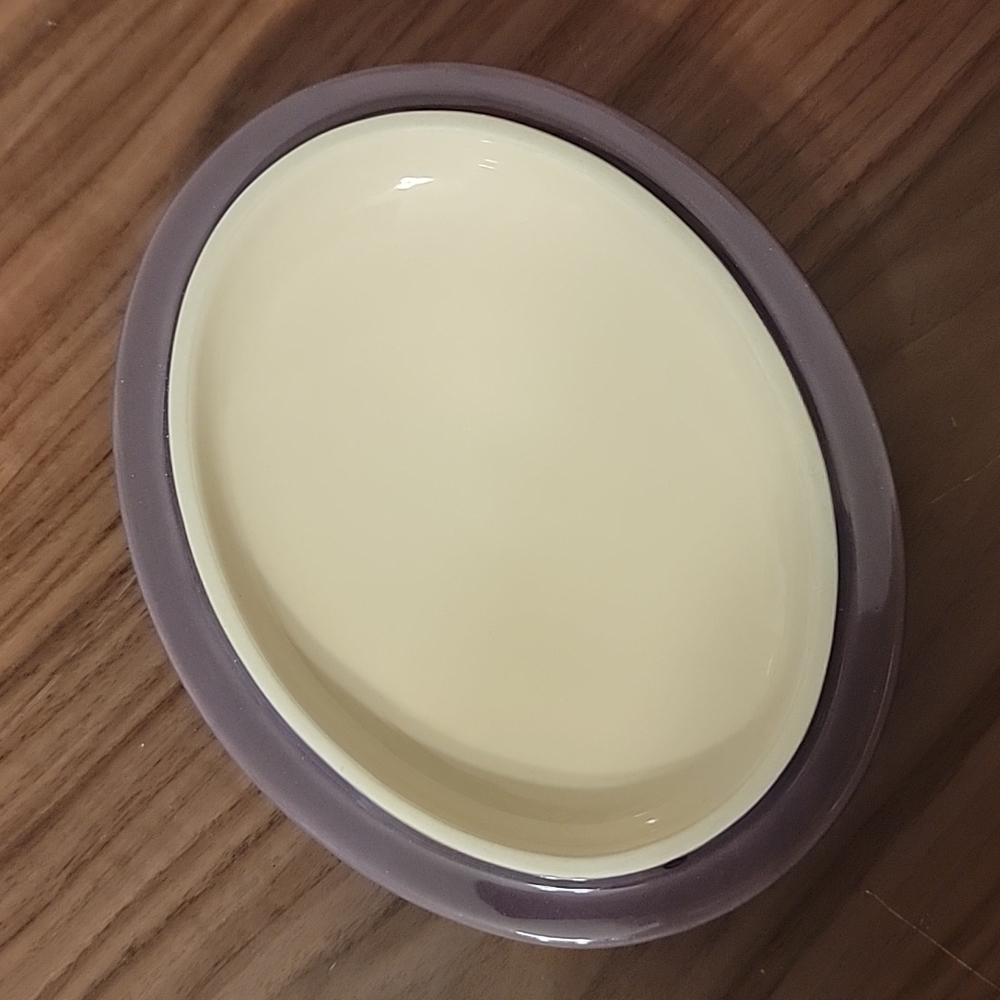 Le Creuset Cassis Mini Oval Cocotte - Picture 4 of 16